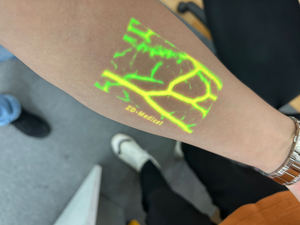 Alat Pencari Vena Inframerah Portabel Terbaru, Dapat Digunakan Kembali, untuk Manusia, Hewan Peliharaan, dan Meja Kerja - Product Image 5