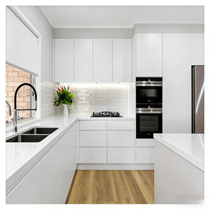 Vermonhouzz – Quincaillerie de cuisine entièrement blanche sur mesure, axée sur l'hygiène, et <span class=keywords><strong>hotte</strong></span> de cuisine en bois pour projets de villas et d'hôtels - Product Image 1