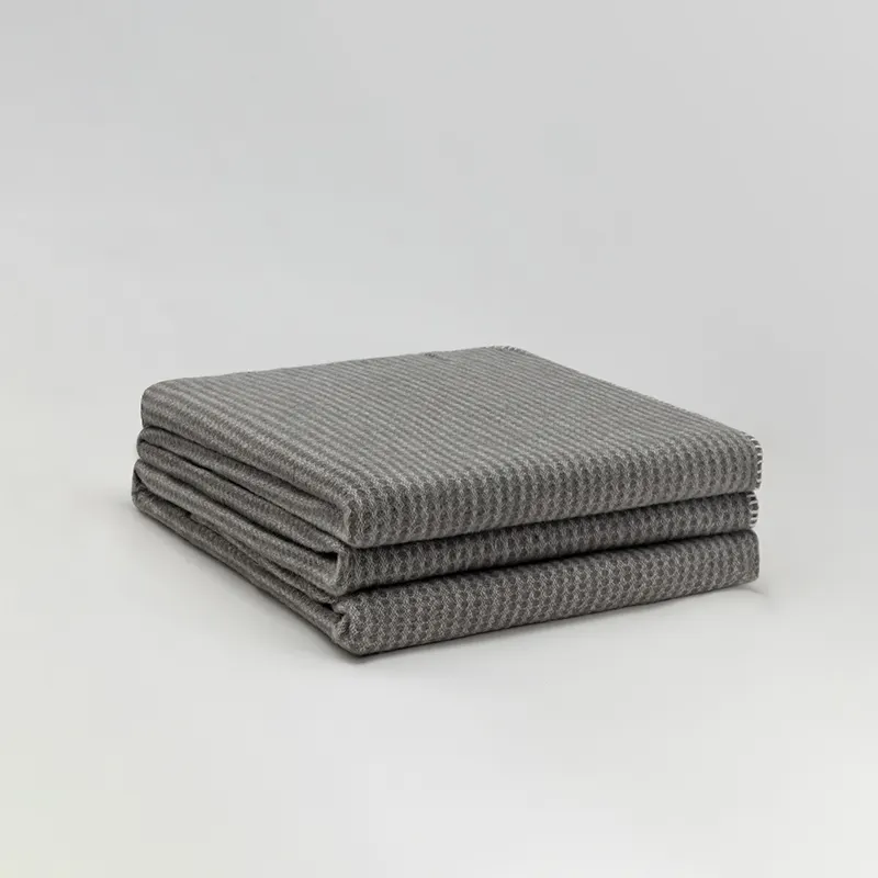 HengTai nuova serie 400gsm coperta 100% lana australiana 180*230cm coperte di lana intrecciate coperta per l'inverno