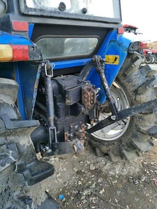 Macchine agricole usate trattori agricoli elettrici in vendita 75HP - Product Image 6