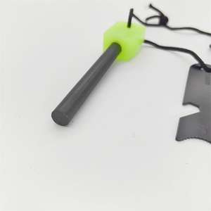 -3Q lumineux Flint Steel Luminous Green Handle Glow In The Dark Fire Starter avec lanière Magnesium Fire Steel - Product Image 6