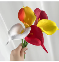 Vente en gros de mini-lys artificiels de haute qualité, tiges uniques, fleurs réalistes, bouquets de mariage, fête, Saint-Valentin