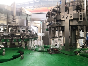 炭酸器エネルギードリンク製造装置ビール瓶充填 - Product Image 3