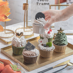 Cupcakes artificiels réalistes haut de gamme, fausses décorations de desserts pour Pâques, Noël, événements festifs, décoration de table, vitrine de boulangerie - Product Image 2