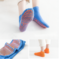 Sky Zone 100% Coton Chaussettes De Sport Trampoline Antibactériennes Personnalisées Chaussettes Antidérapantes Pour Trampolines