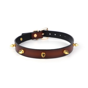Girocollo gotico regolabile in pelle con rivetto Punk - Product Image 4