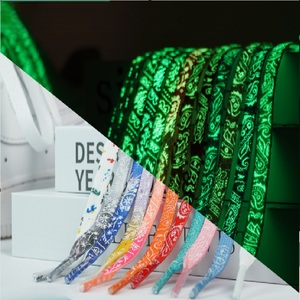 Cordones Luminosos de Moda al por Mayor con Diseño de Flores de Anacardo y Color Degradado que Brillan en la Oscuridad para AJ1, AF1 y <span class=keywords><strong>Blazer</strong></span> - Product Image 1