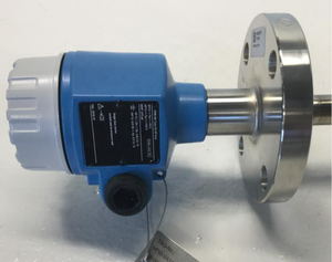 Thermocouple haute température Endress+Hauser série TAF16, modèle TAF16-43X5XN39F0 en production, traitement de l'acier - Product Image 3