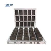 Machine de moulage de formes en polystyrène expansé pour la fabrication de conteneurs isothermes et de boîtes de transport pour poissons et légumes