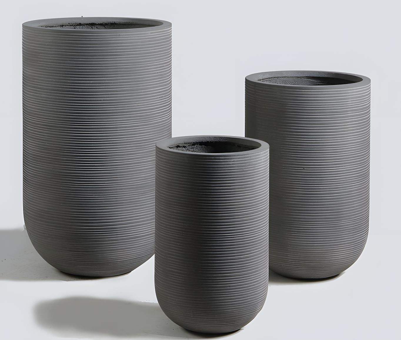 สีเทาเข้ม