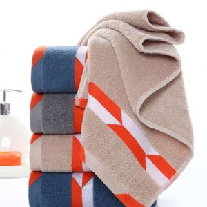 Serviette tissée personnalisable 35x75cm, douce, absorbante, jetable, brodée, en matériaux sur mesure, la plus vendue pour la maison - Product Image 3