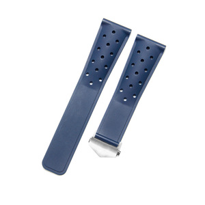 Correa de Reloj Deportiva Upro de 22mm, de Caucho Perforado Premium, con Orificios Transpirables y Hebilla Plegable - Product Image 4