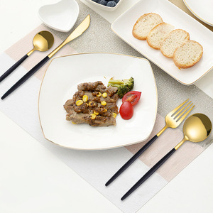 Ensemble de couverts en acier inoxydable de style portugais occidental, 24 pièces, couteau à steak, fourchette, cuillère, boîte cadeau dorée pour offrir en cadeau - Product Image 3