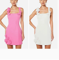 Robe Courte Décontractée Moulante pour Femme 2026 Nouvelle Collection Col Carré Sans Manches Fente Latérale Fleurie Tendance Streetwear