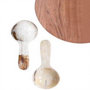 ชุดช้อนส้อมทำมือจากเขาควาย 2 ชิ้น วัสดุธรรมชาติ สำหรับใช้ในครัว - Product Image 1