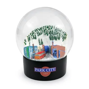 Home Decoration Building Craft Luxury Mini Gift Ornament Souvenir Kit Resin Glitter Snow Ball/Snowball/Custom Snow Globes