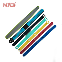 Pulseras de Silicona RFID Programables HF Vibrantes Impermeables 13.56mhz RFID NFC Pulsera Ajustable