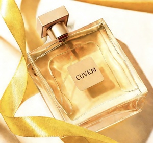 Petite ville Yixiang Gabriel Lady Eau de Parfum Spray Parfum léger et durable Miss Parfum de niche moderne Zhejiang Vente en gros - Product Image 1