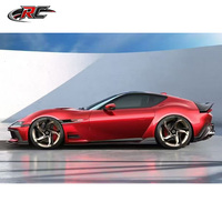 Kit carrosserie en fibre de carbone sèche DK pour Ferrari 12C : comprend diffuseur arrière, aileron arrière, jupes latérales et couvercle de coffre arrière.