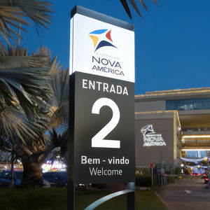 DHD LC Fabricante Modern Pylon Sign Personalizar Led Pylon Sign Metal Wayfinding Directional Pylon Sign - Product Image 1