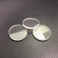 Lentilles de montre en verre saphir plat personnalisables OEM cadran lumineux trou central motif de Fresnel résistant aux rayures double convexe