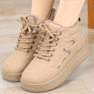 أحذية شتوية نسائية مبطنة بالفرو ذات رقبة عالية للخارج، أحذية قطنية للسوق الروسي، أحذية ثلج دافئة مقاومة للماء من البولي يوريثين، أحذية كاجوال - Product Image 6