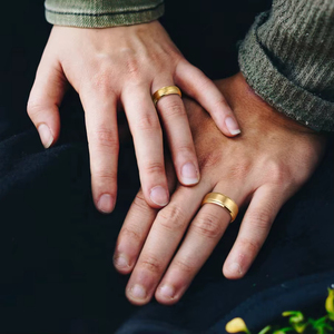 Обручальные кольца Tempusort Personalized Classic 6 мм и 8 мм, матовые, с 24-каратным золотым покрытием из титана, для мужчин, женщин, пар, подарок на помолвку - Product Image 2