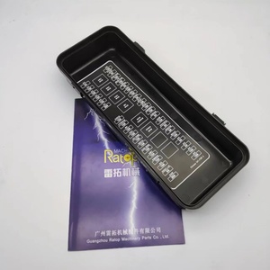 Couvercle de boîte à fusibles durable 315C 183-1000 1831000 Boîte à fusibles - Product Image 4