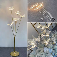 Lampadaire LED moderne en acrylique en forme de papillon, créatif, pour scène, mariage, allée, chemin, ou événementiel