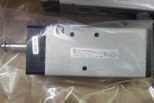 เครื่องควบคุมแรงดันไฟฟ้ารุ่นใหม่ R82G-2GK-RMN Excelon Plus HR84G R82G R84G - Product Image 6
