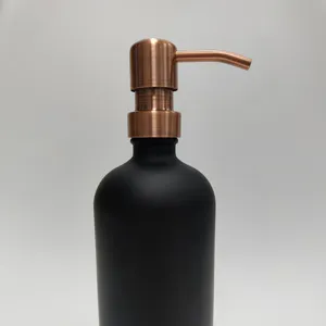 Dispenser di sapone e lozione in vaso di vetro verniciato nero con pompa in rame antico 16 oz