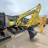 Mini-excavatrice sur chenilles Yanmar VIO55 d'occasion, excellent état. Idéal pour les projets de terrassement en jardinage et en milieu rural, prix spot avantageux
