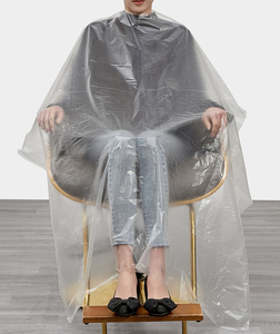 Delantal de Barbero Transparente de PE, Delantal Desechable para Corte de Cabello, Capas de Plástico para Champú, Delantal Protector para Salón de Belleza - Product Image 5