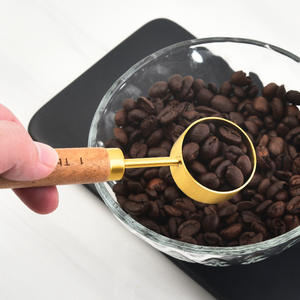 Ensemble <span class=keywords><strong>de</strong></span> 8 cuillères à mesurer en acier inoxydable avec manche en bois pour assaisonnement <span class=keywords><strong>de</strong></span> cuisine, <span class=keywords><strong>lait</strong></span> en poudre, grains <span class=keywords><strong>de</strong></span> café, etc. - Product Image 3