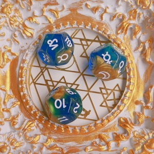 Dado a 12 facce multicolore con simbolo della costellazione, angoli arrotondati, D12, per giochi di lancio e sorteggio fortuna - Product Image 3