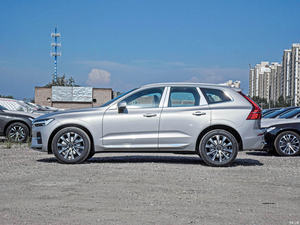 <span class=keywords><strong>2023</strong></span> <span class=keywords><strong>VOLVO</strong></span> GASOLINE CAR <span class=keywords><strong>XC60</strong></span> B5 ZHIYI ULTIMATE EDITION AWD MODÈLE DE LUXE à VENDRE - Product Image 6