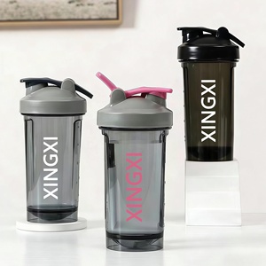 500ML 700ML Shakerfles met aangepast logo, metalen balletje, transparante shakerbeker, fitness, sportschool, workout, eiwitpoeder mengfles - Product Image 1