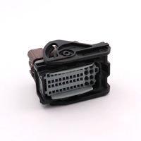 Connecteur de faisceau de câbles de système de contrôle automobile femelle en laiton à 48 broches 10A PPI0001495