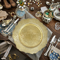 Assiette moderne écologique en plastique acrylique à grain de bois de 13 '', plat de charge en or rose et argent, motif de fleurs classiques pour la maison