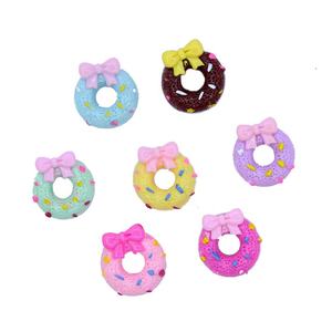 Cabujón de resina de 15 mm con parte trasera plana, diseño de donut simulado con lazo, para decoración de casas de muñecas y accesorios DIY para lazos de pelo - Product Image 6