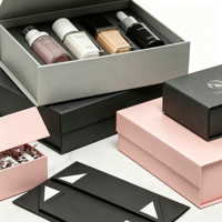 Boîte d'emballage en carton rigide écologique et recyclable avec logo personnalisé, finition brillante, fermeture magnétique, design pliable