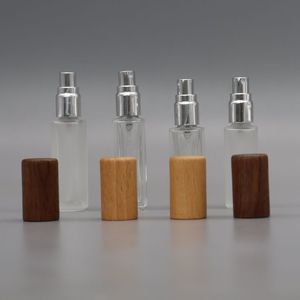 ขวดน้ำหอมแก้วฝ้า 5 มล. แบบพ่นสี่เหลี่ยมผืนผ้า พร้อมฝาไม้ พกพาสะดวก - Product Image 3