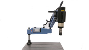 220v m3m16 cnc इलेक्ट्रिक टैपिंग मशीन स्वचालित सर्वो बेंच ड्रिलिंग जिसमें सार्वभौमिक मोटर कोर घटकों के साथ शामिल थे - Product Image 3