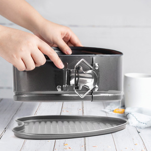 พิมพ์เค้กทรงหัวใจ แบบถอดก้นได้ ทำจากเหล็กคาร์บอน ขนาด 12 ซม. ถึง 28 ซม. สำหรับใช้ในบ้าน - Product Image 3