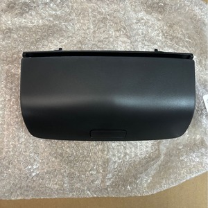 Organisateur de pare-soleil de voiture noir 1K0868837E pour Sagitar Magotan Golf 6 Tiguan Yeti - Product Image 1