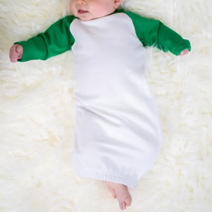 Ropa de bebé recién nacido: Pelele largo de algodón con bloques de color, tipo saco de dormir - Product Image 4