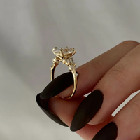 Bague de fiançailles en or jaune 14 carats avec diamant ovale de 2 carats cultivé en laboratoire, bague unique en forme de feuille et de branche, bague de forme ovale