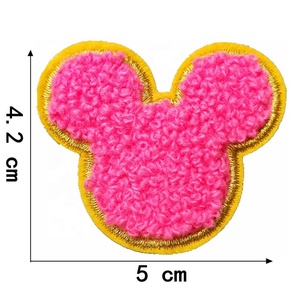 En stock – Patchs <span class=keywords><strong>Mickey</strong></span> en peluche chenille 3D de 4,2 cm – Patchs de souris de dessin animé mignons thermocollants ou autocollants pour vêtements, sacs, chapeaux - Product Image 3