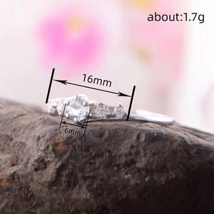 T0679 Anello da Donna in Oro Bianco con Diamante Taglio Brillante Rotondo Colore G Naturale Gioiello di Fidanzamento - Product Image 4