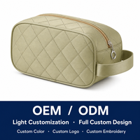 Sac de toilette matelassé en crème diamanté, grande capacité, portable, multifonctionnel, avec fermeture éclair et poignée, pour femmes, vente en gros ODM OEM